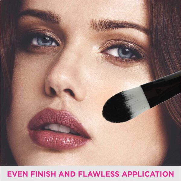 Vega Foundation Blender Brush for Makeup Easy to Blend (MBP-04) (15 g) - Vega