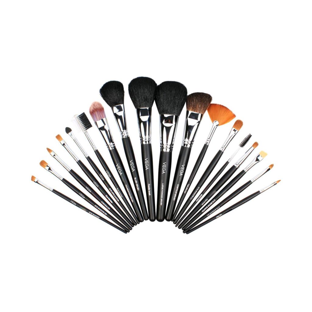 Vega Makeup Brush Set with Black Leather Case Set of 27 (LK-27) (975 g) - Vega