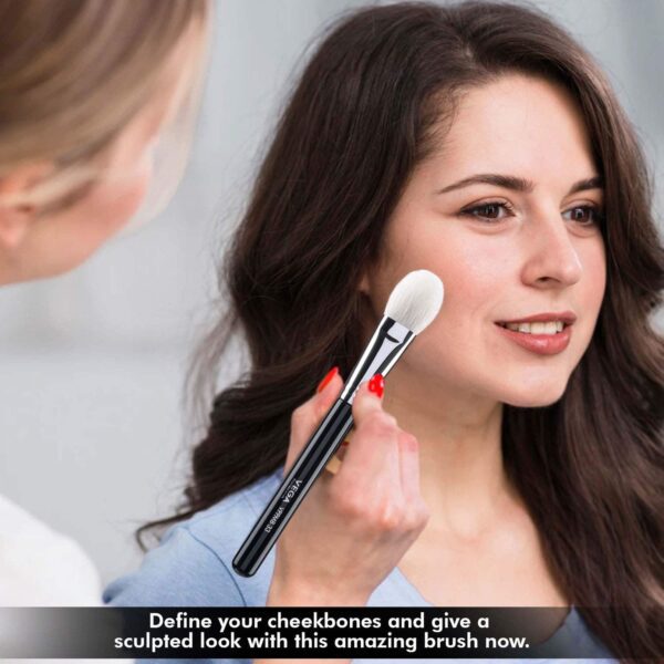 VEGA Professional Side Sweep Blush And Contour Brush - VPPMB-33 - VEGA Professional