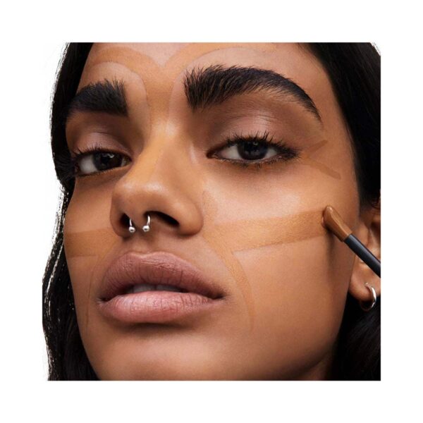 Yves Saint Laurent All Hours Concealer - DW4 (15 ml) - Yves Saint Laurent